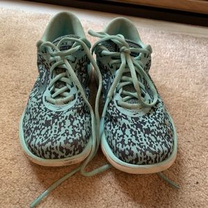 Brooks Pureflow 7